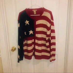 - Sweater/mountain lake